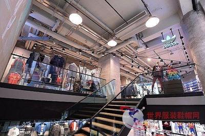 阿迪达斯逆势扩张，香港零售业的冰与火之歌